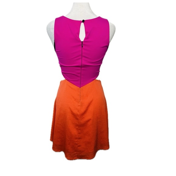 Donna Mizani Colorblock Cutout Dress - Size XS - Picture 5 of 9